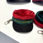 Žaisliukas "Kepurėlė" - raktų pakabukas