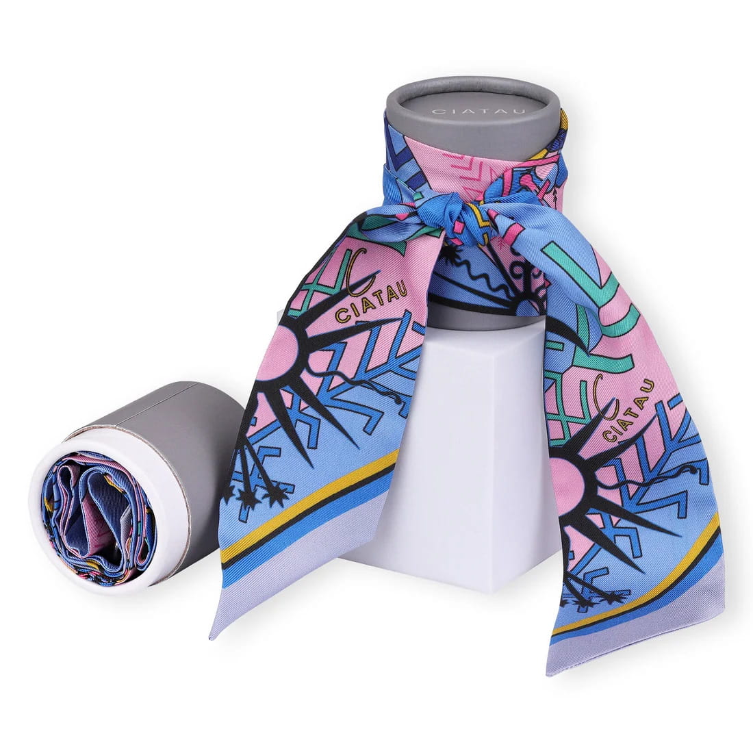 Blue_Folk_Pattern_Ribbon_Scarf_Box_CIATAU Mėlyna šilkinė juostelė su tautiniu raštu - Image 1